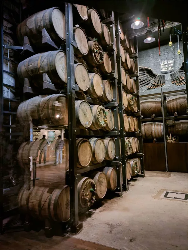 【熊爸專欄】進修筆記04：訪愛爾蘭威士忌詹姆森蒸餾廠 Bow St. Distillery